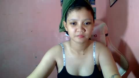 Snapshot of bunny_flower18 chatting on June 2026 10:14:02 AM bunny_flower18 online show from June 2026 10:14:02 AM