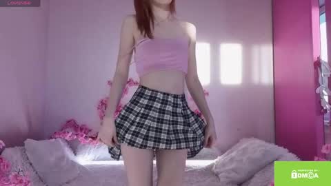 Snapshot of bunny_gaze chatting on April 2026 02:21:01 PM Kira online show from April 2026 02:21:01 PM