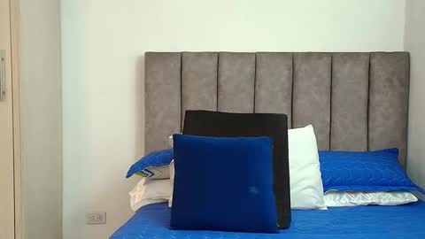 Snapshot of bunny_swtt chatting on November 2025 03:51:01 AM Carolina online show from November 2025 03:51:01 AM