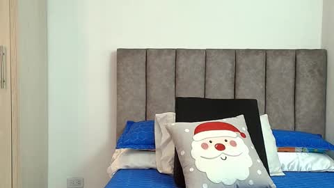 Snapshot of bunny_swtt chatting on December 2025 04:17:01 AM Carolina online show from December 2025 04:17:01 AM