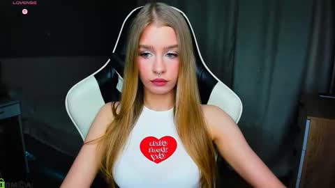 Snapshot of bunny_wetty chatting on November 2025 05:46:02 PM ruslana online show from November 2025 05:46:02 PM