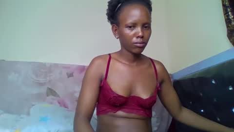 bunnydiva_ online show from October 2025 04:51:02 PM