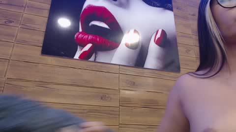 Snapshot of bunnyebony1 chatting on January 2025 10:56:01 AM Ashlye online show from January 2025 10:56:01 AM