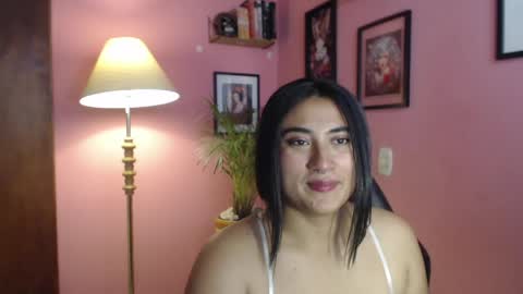 Snapshot of bunnyemilyr0s33 chatting on April 2026 04:12:01 PM bunnyEmilyR0s33 online show from April 2026 04:12:01 PM