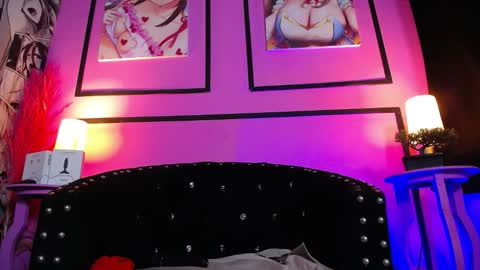 Snapshot of bunnyleahxxx chatting on November 2025 07:33:02 AM ANASTASIA online show from November 2025 07:33:02 AM