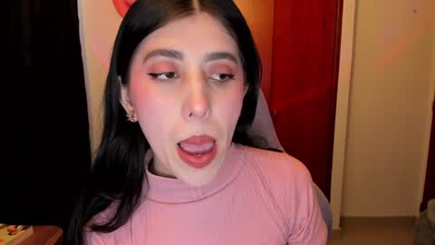 Snapshot of bunnyy09 chatting on December 2024 08:47:02 PM Jess online show from December 2024 08:47:02 PM