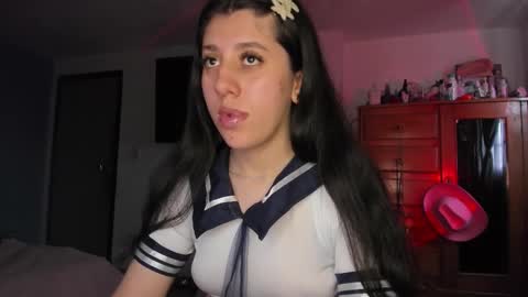 Snapshot of bunnyy09 chatting on October 2025 04:52:01 PM Jess online show from October 2025 04:52:01 PM