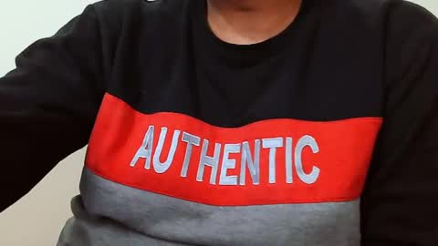 Snapshot of burlymonster chatting on December 2024 12:52:01 PM Hairy Arabian online show from December 2024 12:52:01 PM