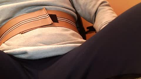 Snapshot of burlymonster chatting on December 2024 07:52:02 PM Hairy Arabian online show from December 2024 07:52:02 PM