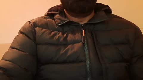 Snapshot of burlymonster chatting on January 2025 02:33:01 AM Hairy Arabian online show from January 2025 02:33:01 AM