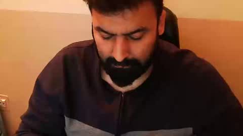 Snapshot of burlymonster chatting on January 2025 06:36:02 PM Hairy Arabian online show from January 2025 06:36:02 PM