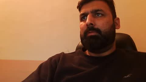 Snapshot of burlymonster chatting on January 2025 06:40:01 PM Hairy Arabian online show from January 2025 06:40:01 PM