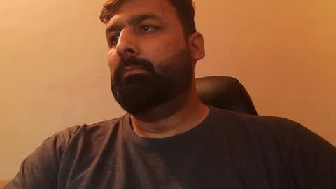 Snapshot of burlymonster chatting on January 2025 07:15:01 AM Hairy Arabian online show from January 2025 07:15:01 AM