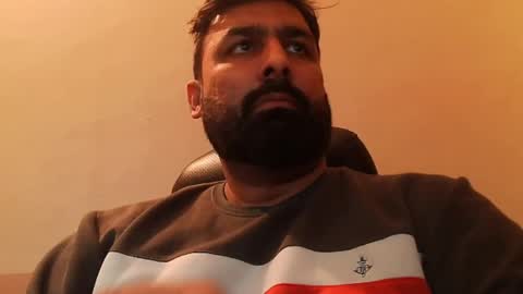 Snapshot of burlymonster chatting on January 2025 05:05:02 AM Hairy Arabian online show from January 2025 05:05:02 AM