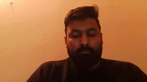 Snapshot of burlymonster chatting on January 2025 10:32:02 AM Hairy Arabian online show from January 2025 10:32:02 AM