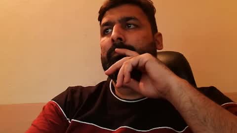 Snapshot of burlymonster chatting on January 2025 02:51:02 PM Hairy Arabian online show from January 2025 02:51:02 PM