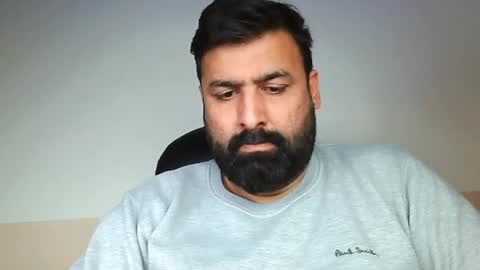 Snapshot of burlymonster chatting on February 2025 09:47:02 AM Hairy Arabian online show from February 2025 09:47:02 AM