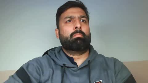 Snapshot of burlymonster chatting on February 2025 11:06:02 AM Hairy Arabian online show from February 2025 11:06:02 AM