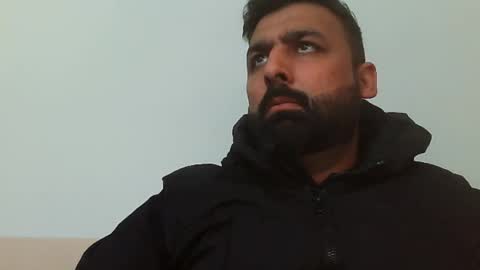 Snapshot of burlymonster chatting on February 2025 04:10:02 PM Hairy Arabian online show from February 2025 04:10:02 PM