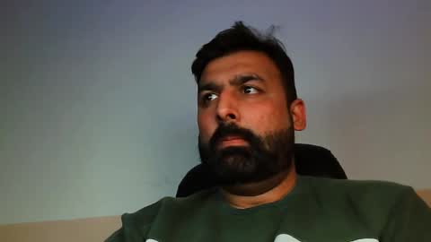 Snapshot of burlymonster chatting on March 2025 05:22:01 PM Hairy Arabian online show from March 2025 05:22:01 PM