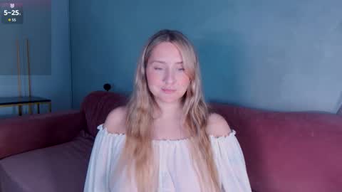 Snapshot of burn_lissa chatting on September 2025 05:56:02 PM Lissa online show from September 2025 05:56:02 PM