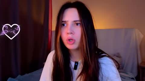 Snapshot of burnletitallburn chatting on October 2025 04:44:02 AM Jessica online show from October 2025 04:44:02 AM