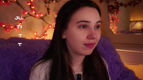 Snapshot of burnletitallburn chatting on November 2025 03:27:02 AM Jessica online show from November 2025 03:27:02 AM