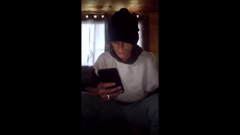 Snapshot of burntbuns710 chatting on April 2026 02:33:01 PM LostSingledad online show from April 2026 02:33:01 PM