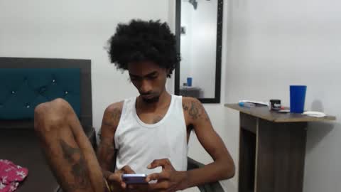 Snapshot of burrodelacosta chatting on April 2026 12:27:02 AM burrodelacosta online show from April 2026 12:27:02 AM