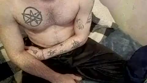 Snapshot of buster18hymen chatting on January 2025 08:25:01 AM Buster18Hymen online show from January 2025 08:25:01 AM