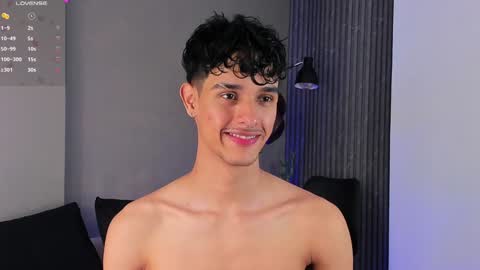 Snapshot of busterspinter chatting on December 2024 07:14:01 PM Buster independent model online show from December 2024 07:14:01 PM