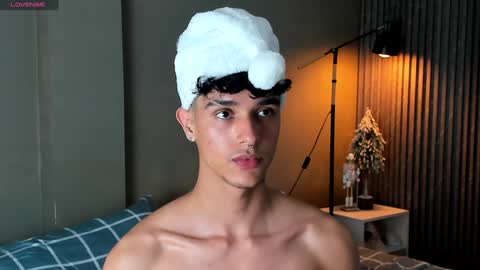 Snapshot of busterspinter chatting on December 2024 05:16:02 AM Buster independent model online show from December 2024 05:16:02 AM