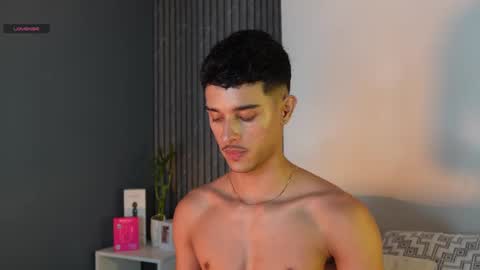 Snapshot of busterspinter chatting on September 2025 07:08:01 AM Buster independent model online show from September 2025 07:08:01 AM