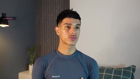 Snapshot of busterspinter chatting on September 2025 01:45:01 PM Buster independent model online show from September 2025 01:45:01 PM