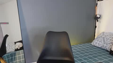 Snapshot of busterspinter chatting on October 2025 07:23:02 PM Buster independent model online show from October 2025 07:23:02 PM