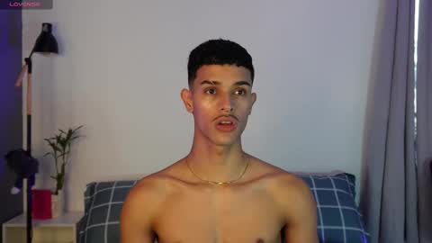 Snapshot of busterspinter chatting on November 2025 07:46:02 PM Buster independent model online show from November 2025 07:46:02 PM