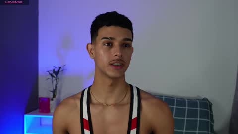 Snapshot of busterspinter chatting on November 2025 05:59:01 PM Buster independent model online show from November 2025 05:59:01 PM