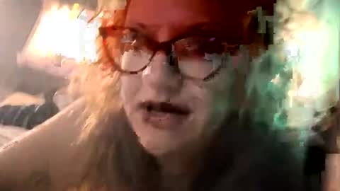 Snapshot of bustybabie9 chatting on October 2025 01:21:02 PM BustyBabie9 online show from October 2025 01:21:02 PM