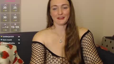 Snapshot of bustybonnieuk chatting on September 2025 10:04:02 PM BustyBonnieUK online show from September 2025 10:04:02 PM