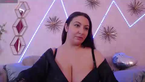 Snapshot of bustyeva_ chatting on March 2025 07:27:02 AM online between 6AM and 2PM EET almost everyday. online show from March 2025 07:27:02 AM