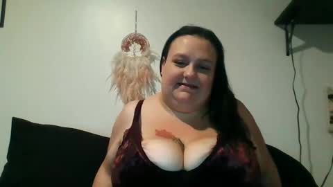 Snapshot of bustymilf94 chatting on December 2025 02:39:02 AM bustymilf94 online show from December 2025 02:39:02 AM