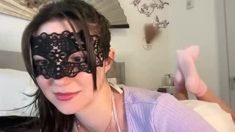 Snapshot of busy_bee69 chatting on April 2026 12:16:02 AM busy_bee69 online show from April 2026 12:16:02 AM