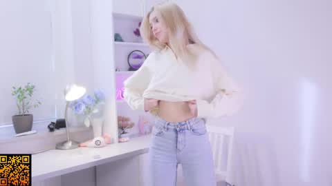 Snapshot of butteflai chatting on October 2025 07:52:01 AM butteflai online show from October 2025 07:52:01 AM