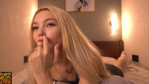 Snapshot of butteflai chatting on December 2025 07:56:02 AM butteflai online show from December 2025 07:56:02 AM