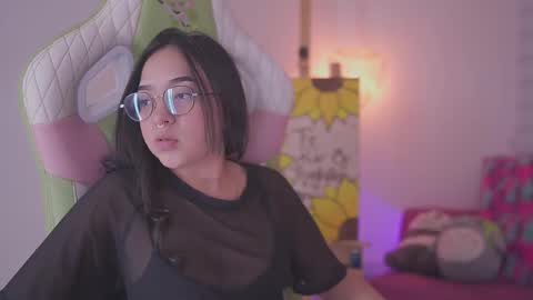 zafiro online show from November 2025 07:46:02 PM