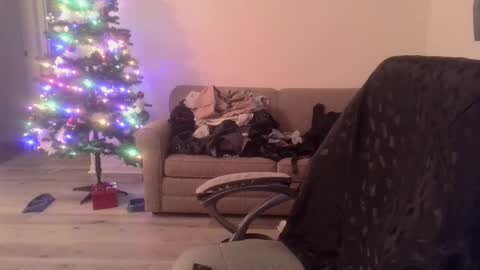  Astaroth  Angel  online show from December 2025 03:37:02 AM