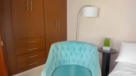 Rosse online show from November 2025 07:16:02 PM