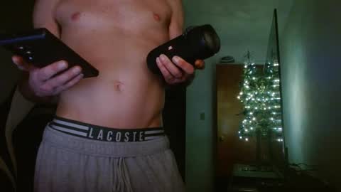 Snapshot of bwall1425 chatting on January 2025 08:03:02 AM bwall1425 online show from January 2025 08:03:02 AM