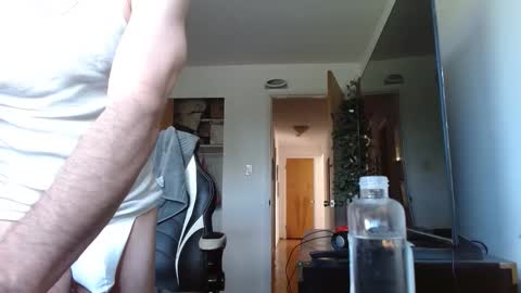 bwall1425 online show from April 2026 09:39:33 PM