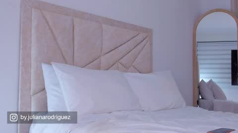 Snapshot of by_juliana chatting on April 2026 11:44:01 PM online show from April 2026 11:44:01 PM